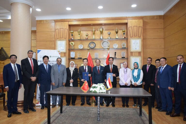 توقيع بروتوكول تعاون بين جامعتى بنها وشاندونغ الزراعية بالصين 19 IMG 20240808 WA0138 توقيع بروتوكول تعاون بين جامعتى بنها وشاندونغ الزراعية بالصين موقع في الجامعة