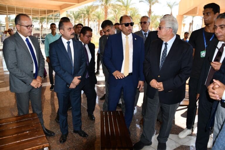 حصاد أنشطة وزارة التعليم العالي والبحث العلمي في أسبوع 6 83e21ccd 9b2c 4aac b269 815bb11dd94c جامعة الوادى الجديد حصاد أنشطة وزارة التعليم العالي والبحث العلمي في أسبوع موقع في الجامعة