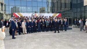الرئيس الألماني يتفقد معرض الأبحاث والتكنولوجيا لجامعتي الألمانية GUC والدولية GIU 2 الرئيس الألماني