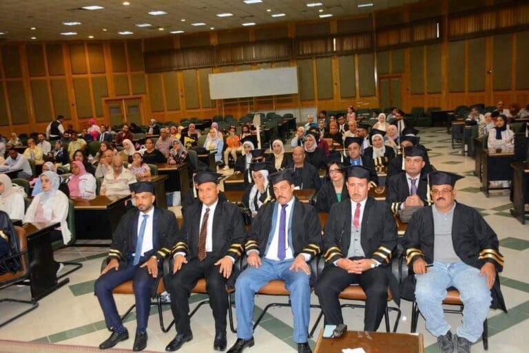 جامعة أسيوط تحتفي بخريجي برنامج ماجستير السياسات العامة وتقييم المشروعات بالتجارة 7 1000313114 جامعة الأزهر جامعة أسيوط تحتفي بخريجي برنامج ماجستير السياسات العامة وتقييم المشروعات بالتجارة موقع في الجامعة