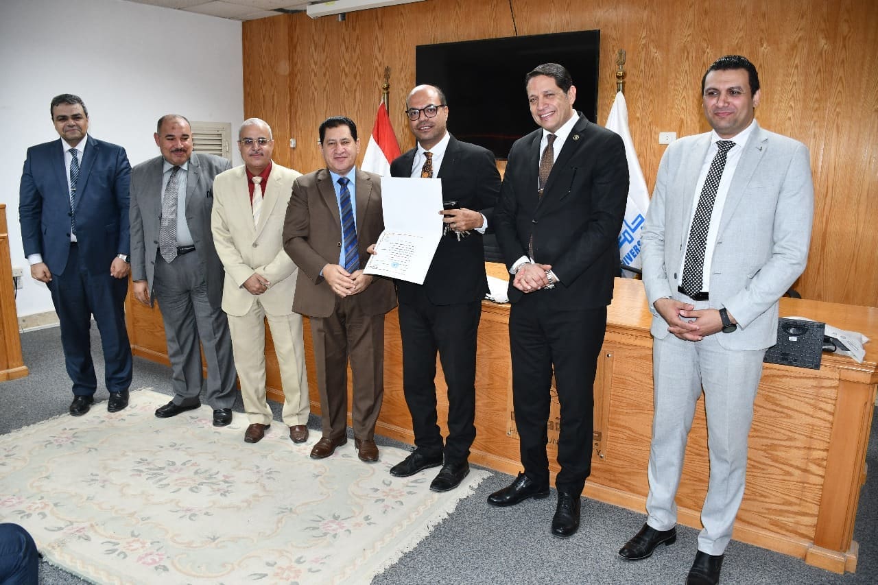 جامعة حلوان تنظم برنامج التدريب المكثف لهيئة النيابة الإدارية لأعضاء الشئون القانونية 1 1000318869 حلوان جامعة حلوان تنظم برنامج التدريب المكثف لهيئة النيابة الإدارية لأعضاء الشئون القانونية موقع في الجامعة
