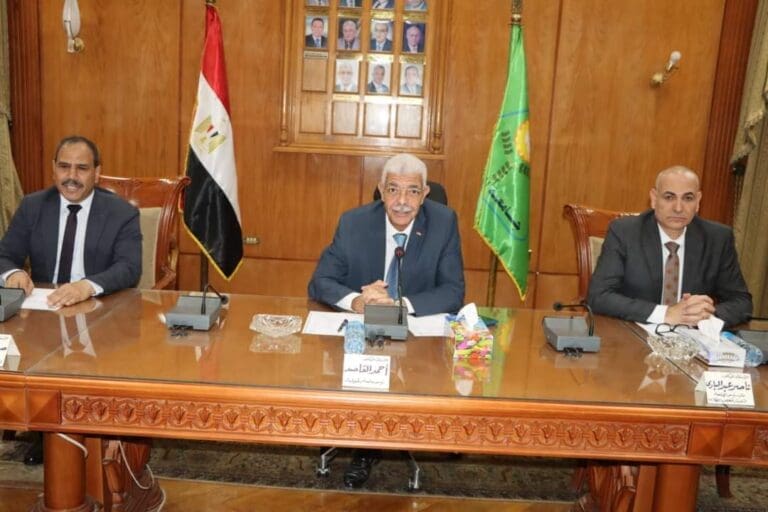 تفاصيل اجتماع مجلس إدارة ضمان الجودة بالمنوفية 2 FB IMG 1728396624273 طنطا تفاصيل اجتماع مجلس إدارة ضمان الجودة بالمنوفية موقع في الجامعة
