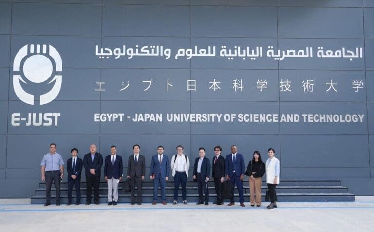 وفد من جامعة كيوشو يزور الجامعة المصرية اليابانية لتعزيز التعاون الأكاديمي 20 IMG 20241020 WA0037 جامعة قناة السويس وفد من جامعة كيوشو يزور الجامعة المصرية اليابانية لتعزيز التعاون الأكاديمي موقع في الجامعة