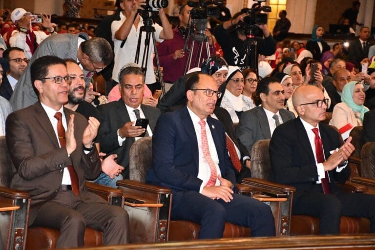 رئيس جامعة حلوان يشارك في إطلاق مبادرة "تمكين التي أطلقتها وزارة التعليم العالي 9 رئيس جامعة حلوان توكتوك رئيس جامعة حلوان يشارك في إطلاق مبادرة "تمكين التي أطلقتها وزارة التعليم العالي موقع في الجامعة