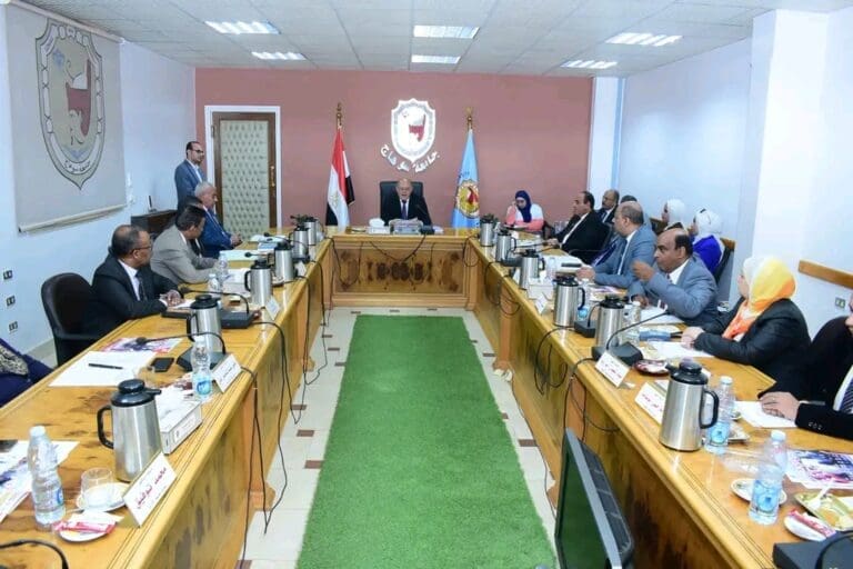 بالإنفوجراف..تعرف على قرارات رئيس جامعة سوهاج لمجلس نوفمبر 2024 17 1732631641081 الأدنى بالإنفوجراف..تعرف على قرارات رئيس جامعة سوهاج لمجلس نوفمبر 2024 موقع في الجامعة