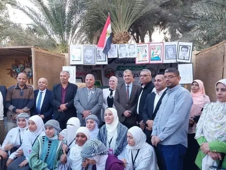 التعليم الفني بالفيوم يشارك في مهرجان تونس للخزف والحرف اليدوية 1 1732650134666 الفيوم التعليم الفني بالفيوم يشارك في مهرجان تونس للخزف والحرف اليدوية موقع في الجامعة