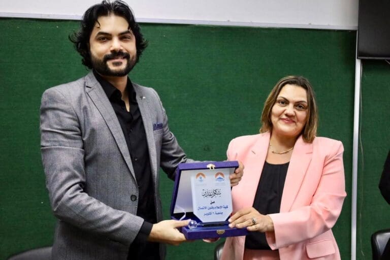 كلية الإعلام جامعة 6 أكتوبر تستضيف المؤلف والممثل محمود حمدان والمخرج أحمد عبد العليم قاسم 25 IMG 20241124 WA0141 مركز كلية الإعلام جامعة 6 أكتوبر تستضيف المؤلف والممثل محمود حمدان والمخرج أحمد عبد العليم قاسم موقع في الجامعة