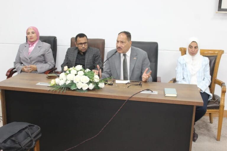 أداب عين شمس تعقد ندوة: "قادرون باختلاف الطموحات والإنجازات" 18 IMG 20241124 WA0162 مركز أداب عين شمس تعقد ندوة: "قادرون باختلاف الطموحات والإنجازات" موقع في الجامعة