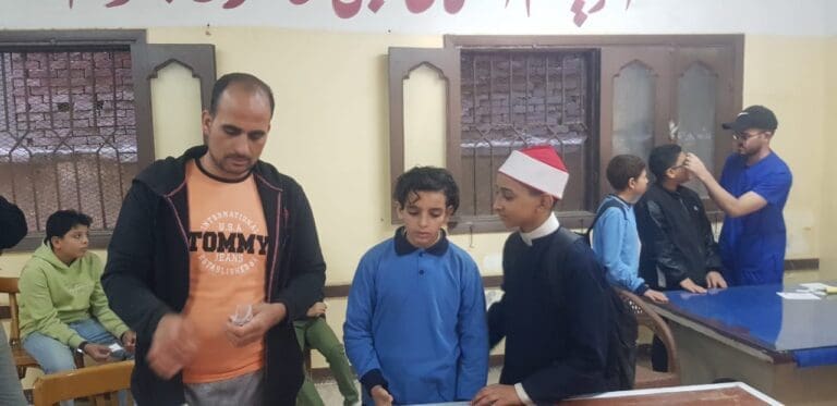الكشف علي 345 حالة في قافلة جامعة بنها لأمراض العيون بمعهد الخصوص الأزهري 10 قافلة جامعة بنها المؤتمر الكشف علي 345 حالة في قافلة جامعة بنها لأمراض العيون بمعهد الخصوص الأزهري موقع في الجامعة