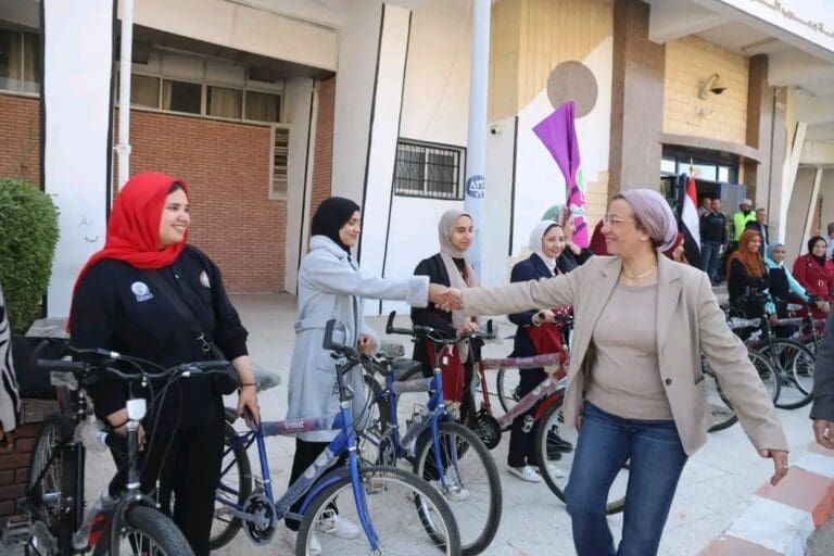 جامعة جنوب الوادي تستضيف حوارًا مجتمعيًا حول التنمية المستدامة 5 1734687498530 النعماني جامعة جنوب الوادي تستضيف حوارًا مجتمعيًا حول التنمية المستدامة موقع في الجامعة