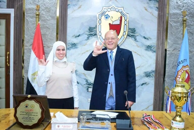 رئيس جامعة سوهاج يكرم الطلاب الفائزين بالملتقيات الرياضية والثقافية والفنية-صور 10 1735289282373 المعاهد الأزهرية رئيس جامعة سوهاج يكرم الطلاب الفائزين بالملتقيات الرياضية والثقافية والفنية-صور موقع في الجامعة