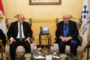 لافتتاح عدد من الإنشاءات الجديد بجامعة سوهاج.. النعماني يستقبل وزير التعليم العالي 2 1735380374445 1 جامعة سوهاج لافتتاح عدد من الإنشاءات الجديد بجامعة سوهاج.. النعماني يستقبل وزير التعليم العالي موقع في الجامعة