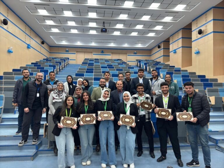 جامعة الجلالة تنظم اليوم العلمي للأطراف الصناعية والأجهزة التعويضية تحت شعار “تخطى الحدود 26 IMG 20241228 WA0065 الإصابات جامعة الجلالة تنظم اليوم العلمي للأطراف الصناعية والأجهزة التعويضية تحت شعار “تخطى الحدود موقع في الجامعة