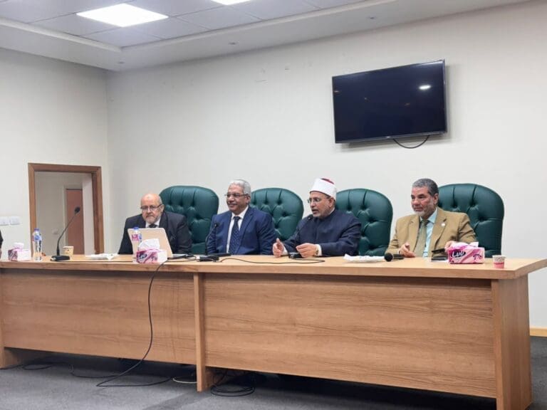 بحضور رئيس جامعة الأزهر ونائبه .. اختتام دورة إعداد باحث في الإعجاز العلمي في القرآن الكريم والسنة النبوية 10 e037787b 7e3f 4353 be02 524a044a698e كلية علوم الرياضة بحضور رئيس جامعة الأزهر ونائبه .. اختتام دورة إعداد باحث في الإعجاز العلمي في القرآن الكريم والسنة النبوية موقع في الجامعة