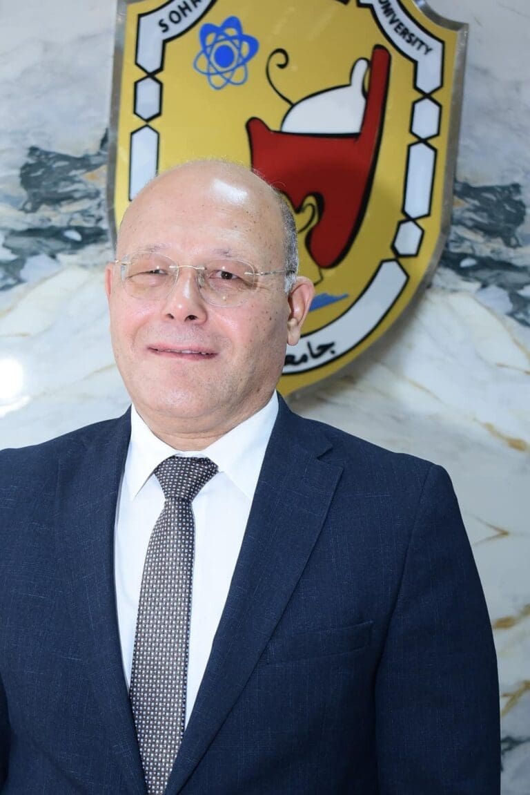 مستشفى سوهاج الجامعي: خدمات علاجية ورعاية شاملة تقدمها وحدة الأورام النسائية 20 الدكتور حسان النعماني، رئيس الجامعة المستشفيات الجامعية مستشفى سوهاج الجامعي: خدمات علاجية ورعاية شاملة تقدمها وحدة الأورام النسائية موقع في الجامعة