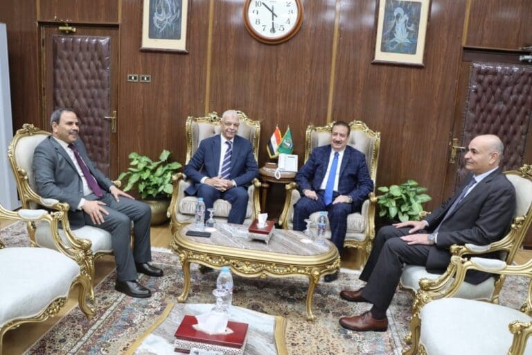 استفاد منها خريجين.. مشروعك وفرت 203 فرص عمل بتمويل 42 مليون جنيه بالمنوفية 11 رئيس جامعة المنوفية والمحافظ مجلس الحديث استفاد منها خريجين.. مشروعك وفرت 203 فرص عمل بتمويل 42 مليون جنيه بالمنوفية موقع في الجامعة