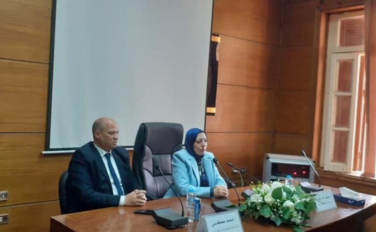 نائب رئيس جامعة بنها تؤكد علي مواصلة ميكنة كافة الأعمال والخدمات المقدمة للطلاب 7 نائب رئيس جامعة بنها تؤكد علي مواصلة ميكنة كافة الأعمال والخدمات المقدمة للطلاب