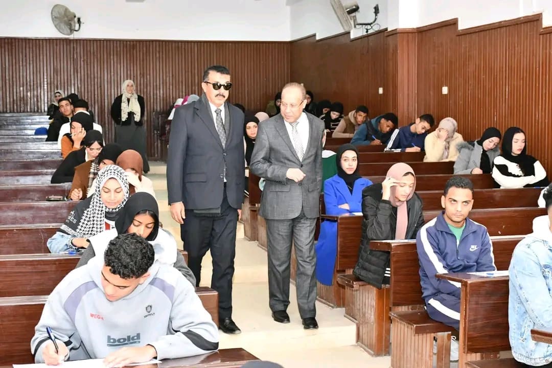 رئيس جامعة قناة السويس: نعمل على توفير مناخ مثالي للطلاب خلال فترة الامتحانات 1 1737380247395 جامعة رئيس جامعة قناة السويس: نعمل على توفير مناخ مثالي للطلاب خلال فترة الامتحانات موقع في الجامعة