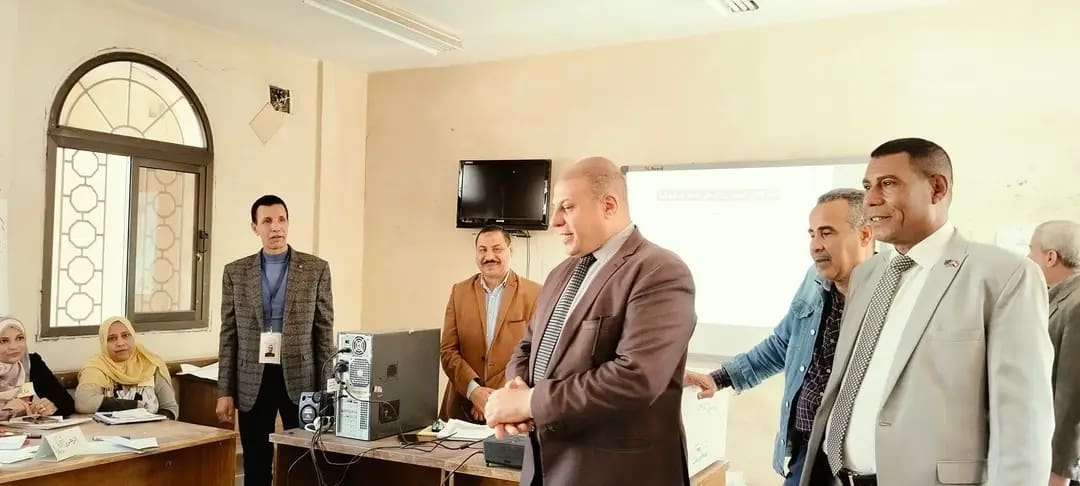 وكيل التعليم بقنا يشهد انطلاق فعاليات التعليم من أجل الغد 1 1737565759608 وكيل وكيل التعليم بقنا يشهد انطلاق فعاليات التعليم من أجل الغد موقع في الجامعة