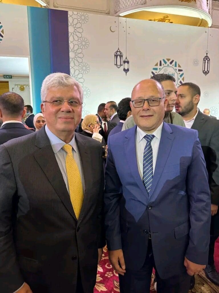 رئيس جامعة سوهاج يوجه الشكر لوزير التعليم العالي.. تعرف على السبب 19 1738069653443 الأقصر رئيس جامعة سوهاج يوجه الشكر لوزير التعليم العالي.. تعرف على السبب موقع في الجامعة