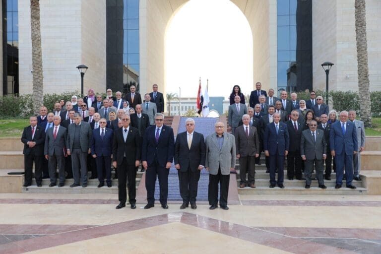 أمين المجلس الأعلى للجامعات: تصميم المناهج الدراسية بما يتوافق مع تلبية متطلبات مجتمع الصناع 8 8f3bf87d be2f 496f b12f e7853e2b29a2 هندسة المطرية أمين المجلس الأعلى للجامعات: تصميم المناهج الدراسية بما يتوافق مع تلبية متطلبات مجتمع الصناع موقع في الجامعة