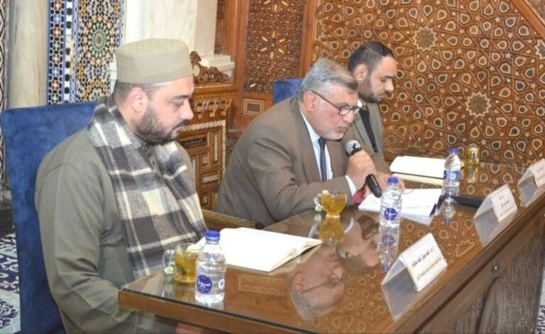 انعقاد مجلس الحديث السابع والعشرين لقراءة "صحيح الإمام البخاري" من مسجد الإمام الحسين 18 FB IMG 1736967810944 رئيس جامعة الريادة انعقاد مجلس الحديث السابع والعشرين لقراءة "صحيح الإمام البخاري" من مسجد الإمام الحسين موقع في الجامعة