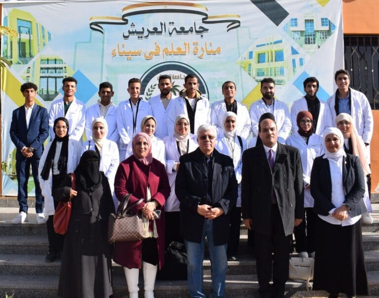وزير التعليم العالي يلتقي طلاب طب العريش وفريق NUT GANG الفائز مسابقة GenZ 14 IMG 20250122 WA0032 وزير الصحة وزير التعليم العالي يلتقي طلاب طب العريش وفريق NUT GANG الفائز مسابقة GenZ موقع في الجامعة