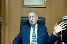 الدكتور صالح هاشم رئيسًا لقطاع الدراسات اللغوية بالمجلس الأعلى للجامعات 1 الدكتور صالح هاشم قطاع الدراسات اللغوية الدكتور صالح هاشم رئيسًا لقطاع الدراسات اللغوية بالمجلس الأعلى للجامعات موقع في الجامعة
