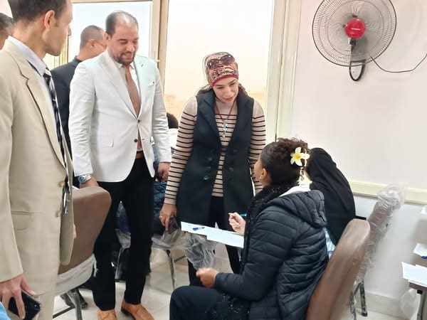 رئيس جامعة الأقصر تتابع امتحانات نهاية الفصل الدراسي الأول بكلية التربية 25 رئيس جامعة الأقصر قسم الجغرافيا رئيس جامعة الأقصر تتابع امتحانات نهاية الفصل الدراسي الأول بكلية التربية موقع في الجامعة