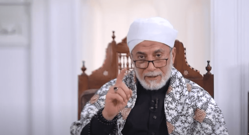 ما الفرق بين التغافل والغفلة في تربية الأبناء؟.. الدكتور يسري جبر يُجيب - فيديو 1 74 يسري جبر ما الفرق بين التغافل والغفلة في تربية الأبناء؟.. الدكتور يسري جبر يُجيب - فيديو موقع في الجامعة