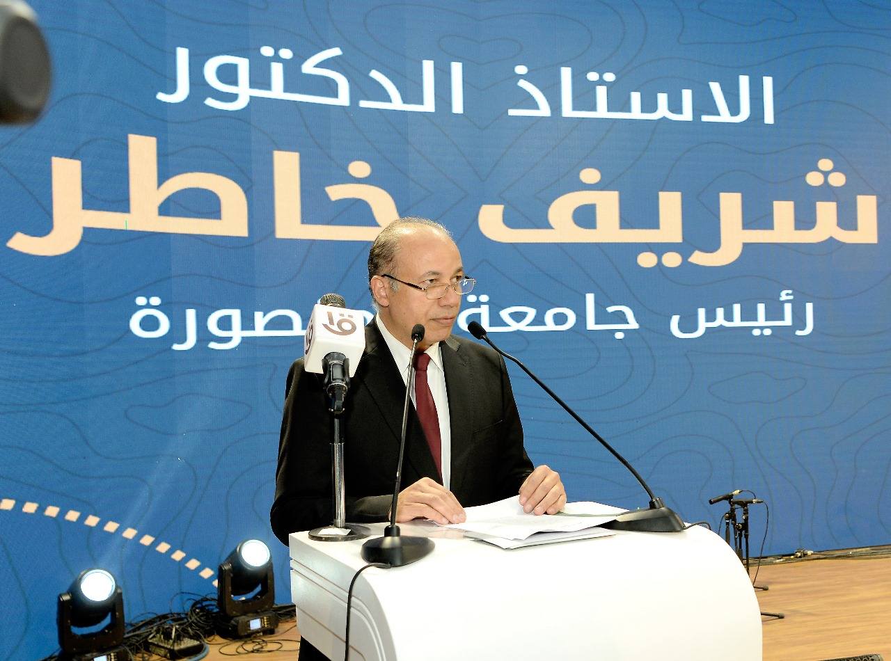 رئيس جامعة المنصورة: محافظة الدقهلية في عهد الرئيس عبد الفتاح السيسي نفَّذت مشروعات تنموية وخدمية 1 رئيس جامعة المنصورة: محافظة الدقهلية في عهد الرئيس عبد الفتاح السيسي نفَّذت مشروعات تنموية وخدمية