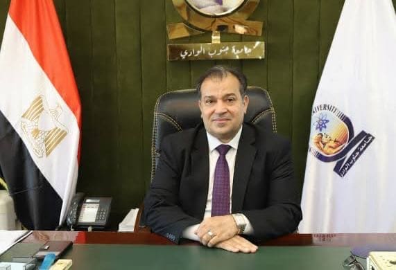 رئيس جامعة جنوب الوادي يعلن عن بدء تفعيل تطبيق "دقِّق" لإحداث نقلة رقمية في التدقيق اللغوي 1 2aed7813 2c28 423d bfc7 873de8330bf1 جامعة رئيس جامعة جنوب الوادي يعلن عن بدء تفعيل تطبيق "دقِّق" لإحداث نقلة رقمية في التدقيق اللغوي موقع في الجامعة