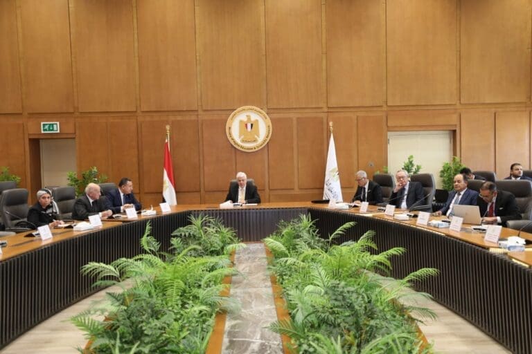 اختيار الدكتور محمد نصر الدين دمير رئيسًا لمجلس أمناء جامعة الإسكندرية الأهلية 10 5243b0c2 f9ec 4b6a b647 b0e2c82fa7d8 جامعة قناة السويس اختيار الدكتور محمد نصر الدين دمير رئيسًا لمجلس أمناء جامعة الإسكندرية الأهلية موقع في الجامعة