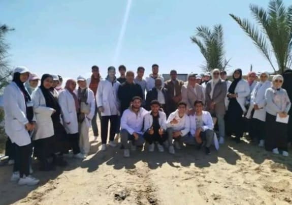 جامعة العريش: دراسة ميدانية لطلاب كلية العلوم الزراعية لرفع مهارات سوق العمل لديهم 17 Screenshot ٢٠٢٥٠٣١٤ ٢١٤٢١٨ Chrome جامعة الأزهر جامعة العريش: دراسة ميدانية لطلاب كلية العلوم الزراعية لرفع مهارات سوق العمل لديهم موقع في الجامعة