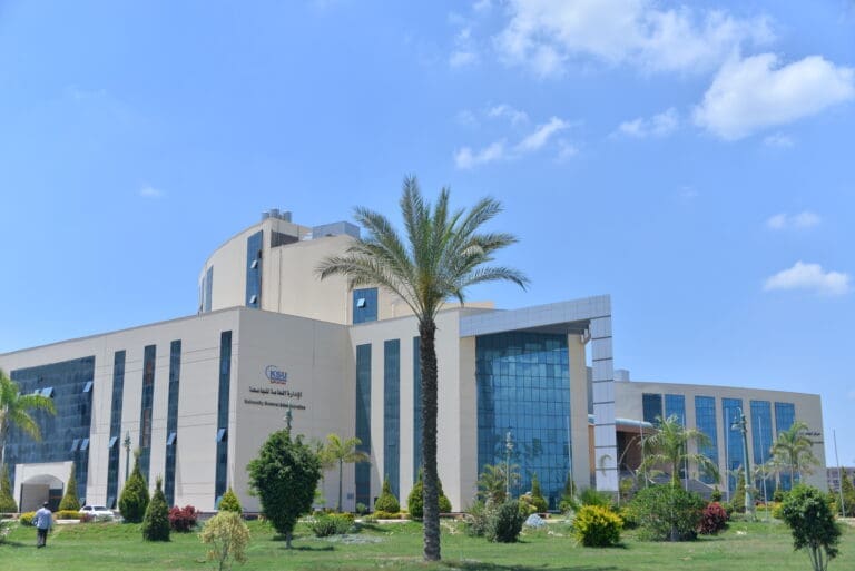 "صرح تعليمي جديد يواكب تطلعات المستقبل".. تفاصيل جامعة كفر الشيخ الأهلية 23 1 1 دمياط "صرح تعليمي جديد يواكب تطلعات المستقبل".. تفاصيل جامعة كفر الشيخ الأهلية موقع في الجامعة