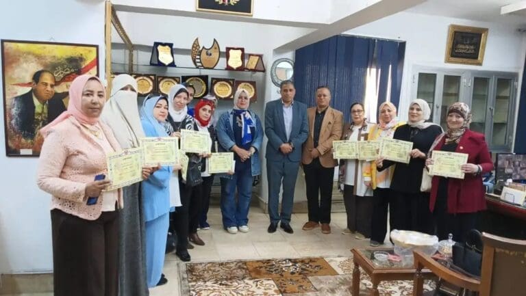 تعليم الجيزة: التميز لا يصنع صدفة بل يصاغ بإرادة المبدعين 7 1745675064458 الشهادة الإعدادية تعليم الجيزة: التميز لا يصنع صدفة بل يصاغ بإرادة المبدعين موقع في الجامعة