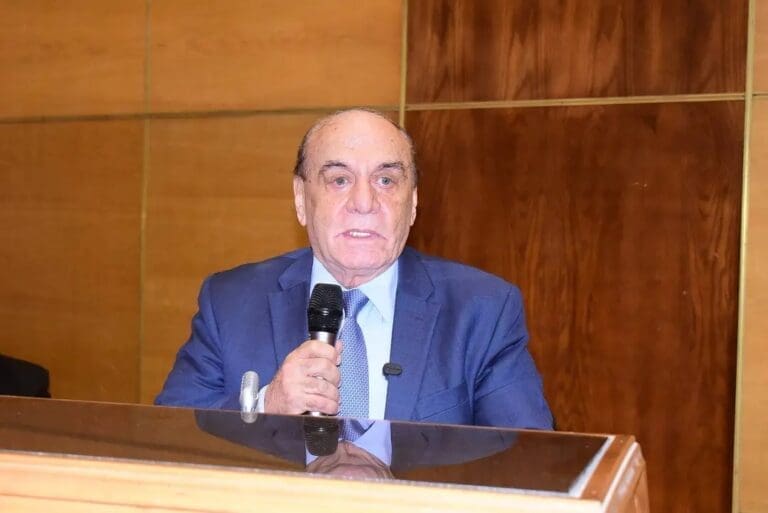 اللواء سمير فرج من جامعة سوهاج : الدولة المصرية ضخت 1,2 تريليون جنيه لتنفيذ مشروعات بسيناء 4 1745759861424 جامعة سوهاج اللواء سمير فرج من جامعة سوهاج : الدولة المصرية ضخت 1,2 تريليون جنيه لتنفيذ مشروعات بسيناء موقع في الجامعة