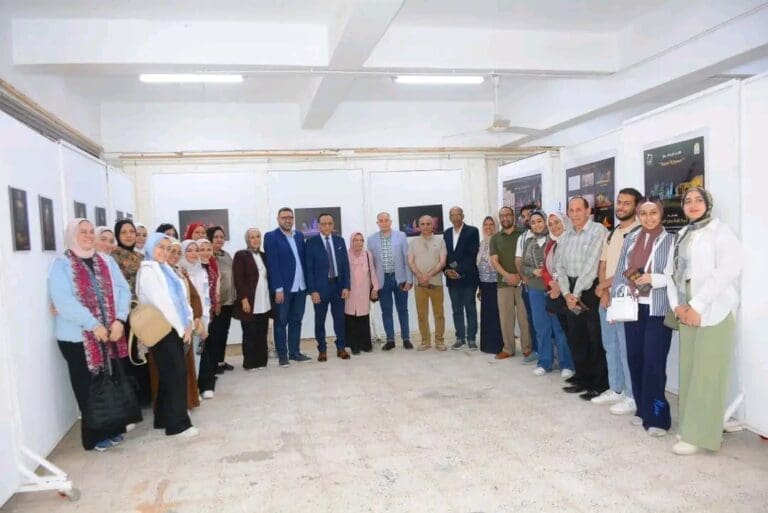 رئيس جامعة أسيوط يشيد بتميز الطلاب في المؤتمر الختامي لنموذج محاكاة مجلس الوزراء 42 1745916391570 جامعة المن رئيس جامعة أسيوط يشيد بتميز الطلاب في المؤتمر الختامي لنموذج محاكاة مجلس الوزراء موقع في الجامعة
