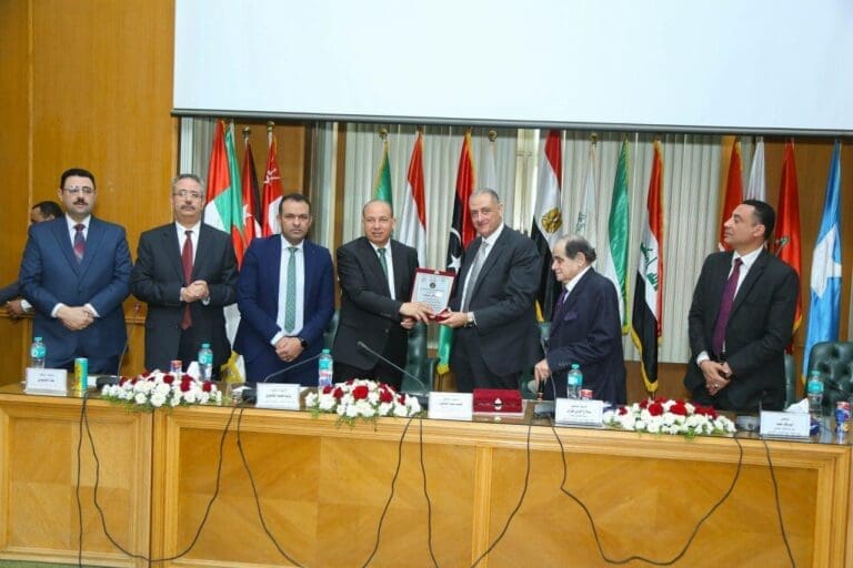 بمشاركة أكاديميين وقضاة.. جامعة المنصورة تنظم ندوة عن دور المحاماة في تحقيق العدالة 4 جامعة المنصورة تنظم ندوة عن دور المحاماة في تحقيق العدالة
