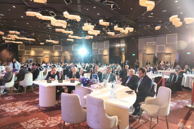 التعليم العالى: جلسات حوارية حول "التوظيف والجاهزية للمستقبل" و"مسارات الابتكار والتوظيف" 15 52cf073f f7f5 47ab b089 c5447cf66217 العلم التعليم العالى: جلسات حوارية حول "التوظيف والجاهزية للمستقبل" و"مسارات الابتكار والتوظيف" موقع في الجامعة