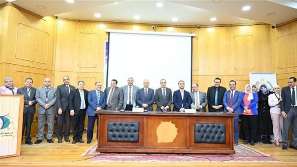 بالصور.. انطلاق الملتقى القمي الـ11 للطلاب والطالبات المثاليين بجامعة الفيوم 4 جامعة الفيوم