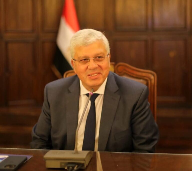 الجدول الزمني لاختيار 5 رؤساء الجامعات الحكومية في مصر 2025 3 FB IMG 1745143579411 المدارس الجدول الزمني لاختيار 5 رؤساء الجامعات الحكومية في مصر 2025 موقع في الجامعة