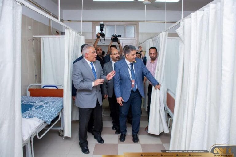 رئيس جامعة طنطا يفتتح وحدة الحروق الجديدة بالمستشفيات الجامعية 24 FB IMG 1745433455552 جامعة المنيا رئيس جامعة طنطا يفتتح وحدة الحروق الجديدة بالمستشفيات الجامعية موقع في الجامعة