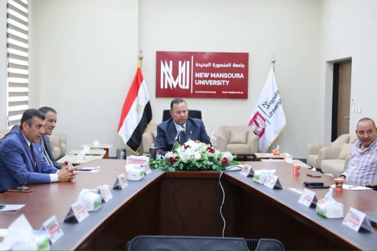 جامعة المنصورة الجديدة تطلق نظام إدارة المباني الذكي وتعزز التحول التقني الشامل 6 FB IMG 1745842160600 قرارات جامعة المنصورة الجديدة تطلق نظام إدارة المباني الذكي وتعزز التحول التقني الشامل موقع في الجامعة