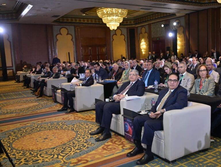 جامعة القاهرة تشارك فى افتتاح فعاليات مؤتمر المدرسة الدولية لطب الأورام السريري "ISCO-2025" 11 IMG 20250411 WA0017 التكامل جامعة القاهرة تشارك فى افتتاح فعاليات مؤتمر المدرسة الدولية لطب الأورام السريري "ISCO-2025" موقع في الجامعة