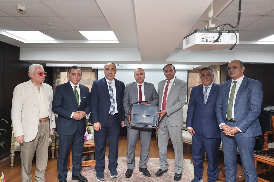 "علوم الرياضة" جامعة الأزهر تفوز بالمركز الخامس على مستوى الجامعات المصرية في مسابقة «الرياضة أمن قومي» 1 IMG 20250423 WA0028 جامعة الأزهر "علوم الرياضة" جامعة الأزهر تفوز بالمركز الخامس على مستوى الجامعات المصرية في مسابقة «الرياضة أمن قومي» موقع في الجامعة