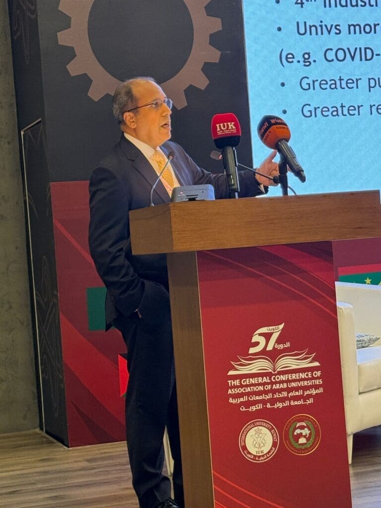 رئيس الجامعة البريطانية في مصر يشارك في المؤتمر العام لاتحاد الجامعات العربية بالكويت 34 IMG 20250423 WA0160 جامعة العاصمة رئيس الجامعة البريطانية في مصر يشارك في المؤتمر العام لاتحاد الجامعات العربية بالكويت موقع في الجامعة