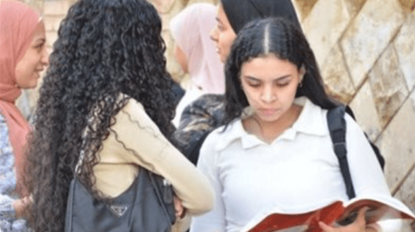 نصائح فعالة للتخلص من التوتر والقلق وتحقيق أفضل أداء قبل الامتحانات 10 طلاب