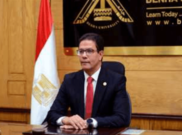 جامعة بنها تُعلن جاهزيتها الكاملة لامتحانات الفصل الدراسي الثاني خلال اجتماع مجلس الجامعة 1 رئيس جامعة بنها