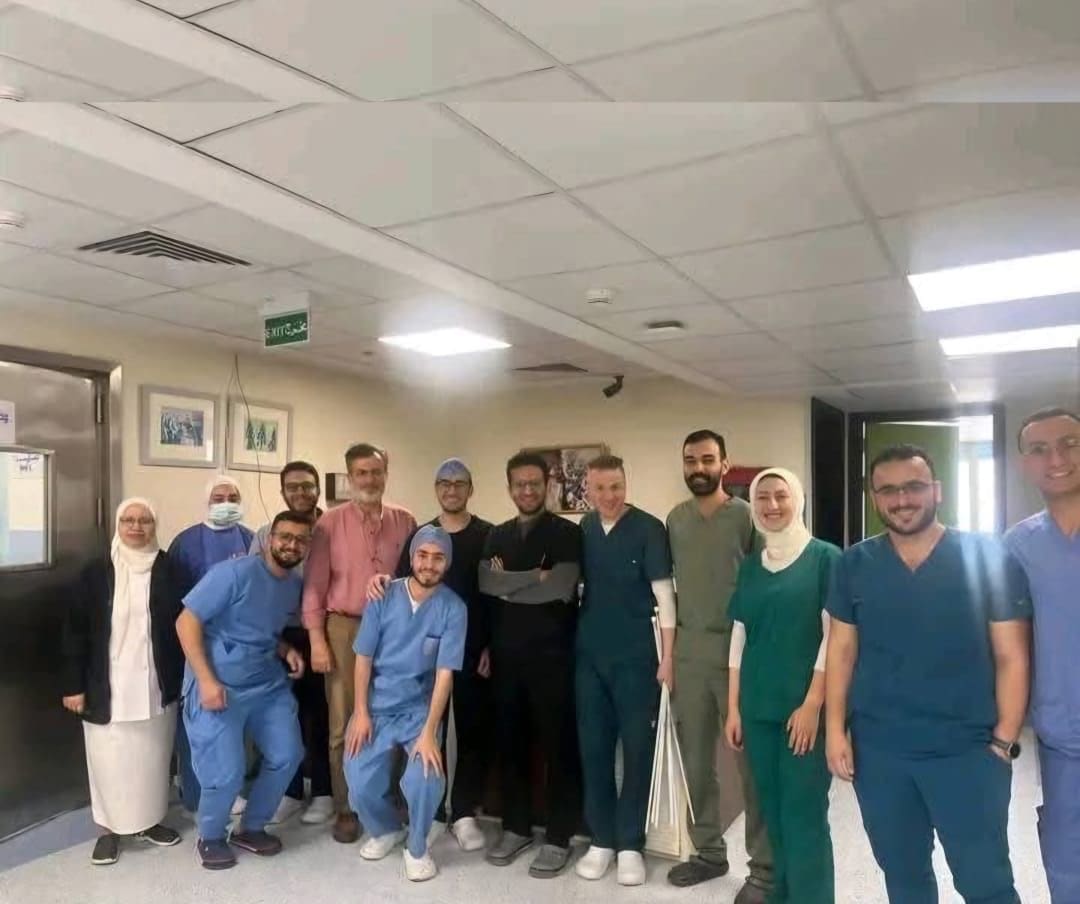 رئيس جامعة القاهرة: "استئصال جهاز منظم لضربات القلب لمصابة يمثل إنجازًا يجسد ريادة قصر العيني" 1 d11c7b20 3a42 41e5 aced 7683672b0190 جامعة رئيس جامعة القاهرة: "استئصال جهاز منظم لضربات القلب لمصابة يمثل إنجازًا يجسد ريادة قصر العيني" موقع في الجامعة